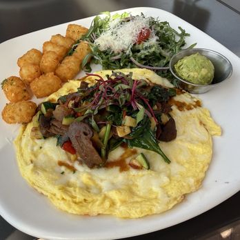 Bluberry Social - Veggie omelette - Breakfast & Brunch Near Me - Irvine, California Bluberry Social - Veggie omelette - Breakfast & Brunch Near Me - Irvine, California
