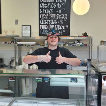 Scoop House and Bakery - Ice Cream & Frozen Yogurt Near Me - Del City, Oklahoma