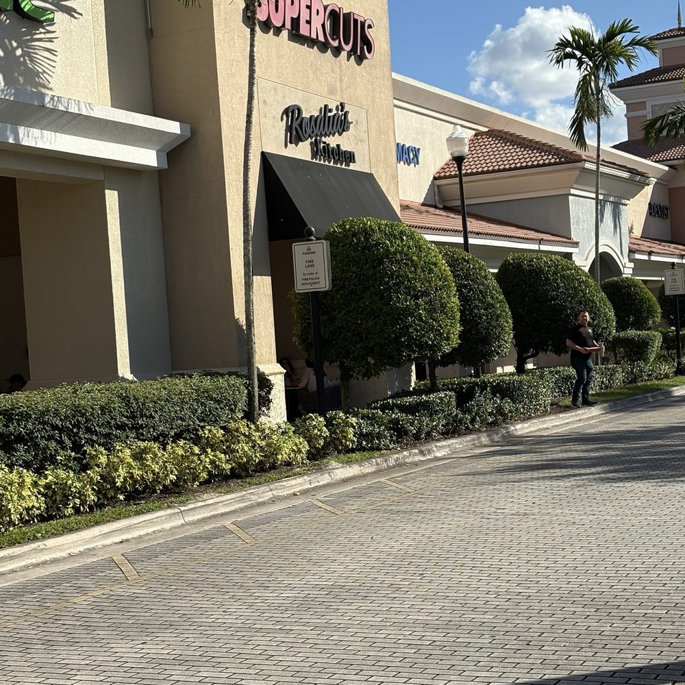 Rosalia's Kitchen - Outside - Italian Near Me - Miramar, Florida Rosalia's Kitchen - Outside - Italian Near Me - Miramar, Florida