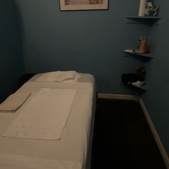 Daisy Massage - Massage room - Massage Near Me - Norcross, Georgia Daisy Massage - Massage room - Massage Near Me - Norcross, Georgia
