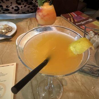 The Cheesecake Factory - Passion Fruit Margarita Georgia Peach - American Near Me - Willow Grove, Pennsylvania