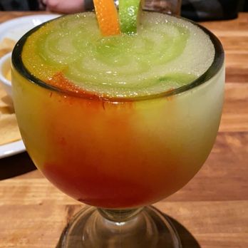 Cheddar's Scratch Kitchen - Maui Margarita - Comfort Food Near Me - Centerville, Ohio