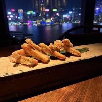 胡同 - Crispy prawn and scallop roll - Pekinese Near Me - Hong Kong, HK 胡同 - Crispy prawn and scallop roll - Pekinese Near Me - Hong Kong, HK