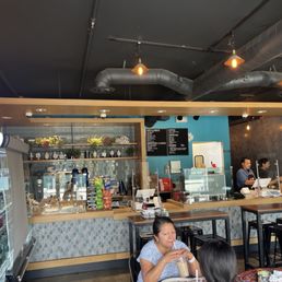 Dining area! Dining area!