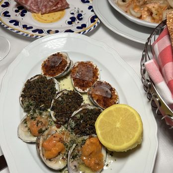 Carbone - Italian Near Me - Las Vegas, Nevada