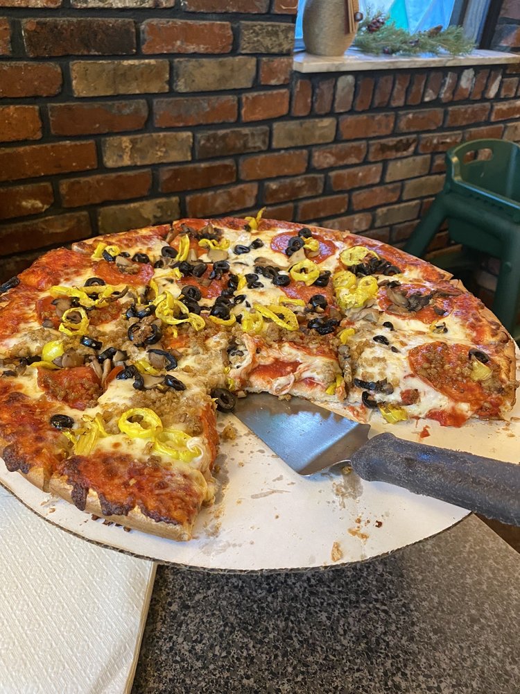 EVINO PIZZA intelligence overview