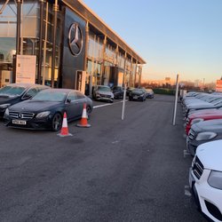 Mercedes Croydon - Dealership frontage