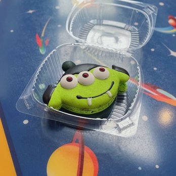 Alien Pizza Planet - Vampire Alien Macaron ⋅ Disneyland Park - Anaheim, California - Pizza Near Me - Anaheim, California Alien Pizza Planet - Vampire Alien Macaron ⋅ Disneyland Park - Anaheim, California - Pizza Near Me - Anaheim, California
