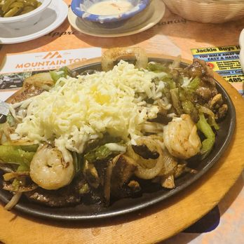 El Maguey - Steak Jalisco - Mexican Near Me - Saint Peters, Missouri El Maguey - Steak Jalisco - Mexican Near Me - Saint Peters, Missouri