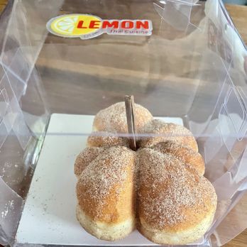 Lemon Thai Cuisine - Pumpkin cinnamon spice donut - Thai Near Me - Somerville, Massachusetts Lemon Thai Cuisine - Pumpkin cinnamon spice donut - Thai Near Me - Somerville, Massachusetts