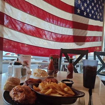 Dinah's Chicken - Oh beautiful.... - Chicken Shop Near Me - Glendale, California