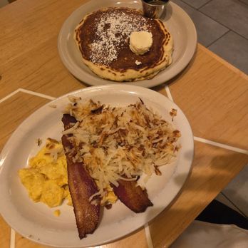 HashTAG - Central Park - The classic and pancake - Breakfast & Brunch Near Me - Denver, Colorado HashTAG - Central Park - The classic and pancake - Breakfast & Brunch Near Me - Denver, Colorado