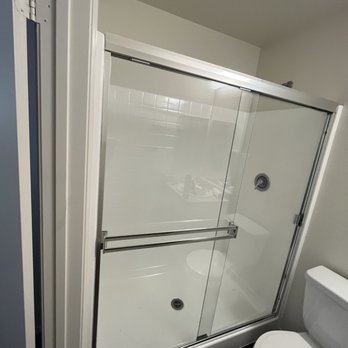 BJ's Glass & Mirrors - Framed slider with towel bar for fiberglass set ups - Glass & Mirrors Near Me - Bloomington, California BJ's Glass & Mirrors - Framed slider with towel bar for fiberglass set ups - Glass & Mirrors Near Me - Bloomington, California