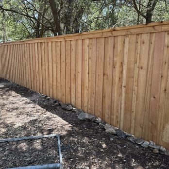 Shelton's Outback Fence - Fences & Gates Near Me - New Braunfels, Texas