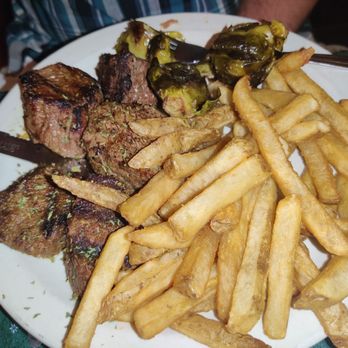 The Shannon Door Pub - Beef tips - American Near Me - Jackson, New Hampshire The Shannon Door Pub - Beef tips - American Near Me - Jackson, New Hampshire