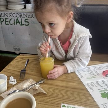 O'Brien's Corner - Grandkids love the comfort of booths, menu selection and pleasant staff. Thanks - Sports Bars Near Me - Springfield, Massachusetts O'Brien's Corner - Grandkids love the comfort of booths, menu selection and pleasant staff. Thanks - Sports Bars Near Me - Springfield, Massachusetts