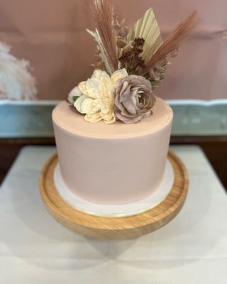 Special Events - I specialize in wedding cakes, custom cakes, cupcakes and cake truffles, sugar flowers. Everything is made to order. I do not have indoor seating or services. This is a licensed home based business.
