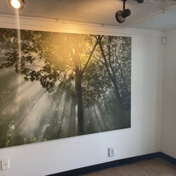 LifeLine Repairs - Wall mural near entrance