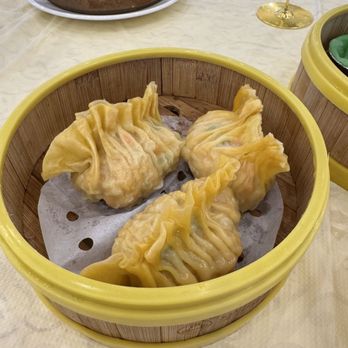HL Peninsula - Crab & Shrimp Dumpling - Dim Sum Near Me - Castro Valley, California HL Peninsula - Crab & Shrimp Dumpling - Dim Sum Near Me - Castro Valley, California