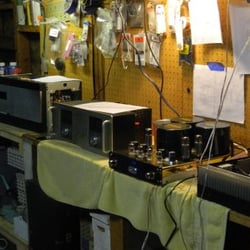 Golden Gate Electronic Repair - Work bench