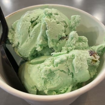 Pound Hill Creamery & Cafe - Pistachio nut ice cream - Ice Cream & Frozen Yogurt Near Me - North Smithfield, Rhode Island Pound Hill Creamery & Cafe - Pistachio nut ice cream - Ice Cream & Frozen Yogurt Near Me - North Smithfield, Rhode Island