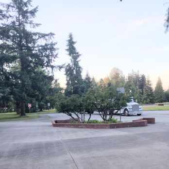 Smokey Point Rest Area - larger parking - Rest Stops Near Me - Arlington, Washington Smokey Point Rest Area - larger parking - Rest Stops Near Me - Arlington, Washington