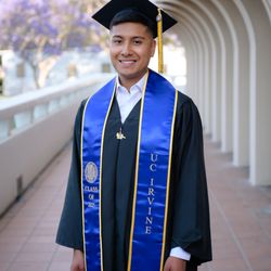 Robin Martinez Photography - Grad photos