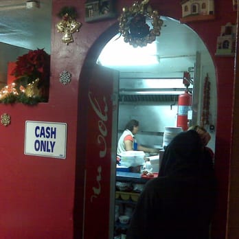 Los Planes De Renderos Pupuseria - the chef - Salvadoran Near Me - San Francisco, California