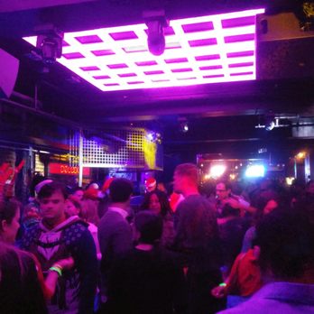 Decades DC - 2nd floor. 90s dance music. - Dance Clubs Near Me - Washington, DC, District of Columbia