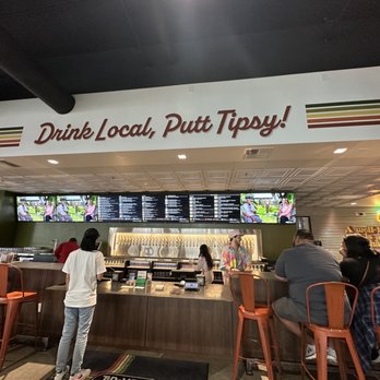 Tipsy Putt - Bar - Pubs Near Me - Emeryville, California