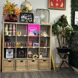 Nikko's Teahouse - Inside