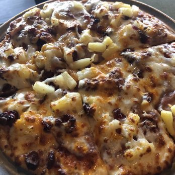 Palio's Pizza Cafe - Hawaiian Delight Pizza - Pizza Near Me - Sherman, Texas