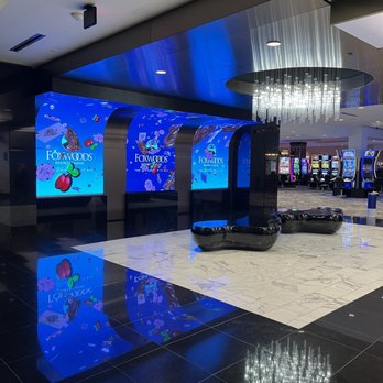 Foxwoods Resort Casino - Casinos Near Me - Mashantucket, Connecticut