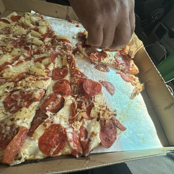 Mr Taco Nice - 18" Giant Pizza - Tacos Near Me - Anaheim, California