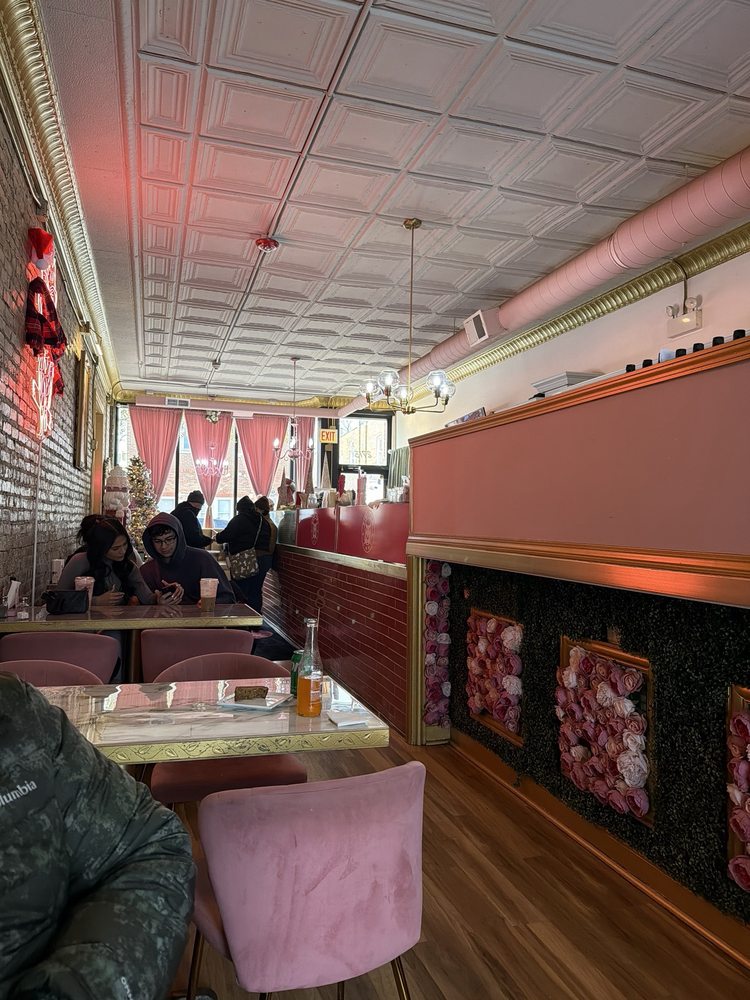 Pink Owl Cafe