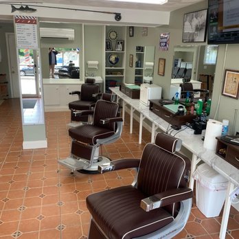 Main Street Barbershop - Barbers Near Me - North Reading, Massachusetts Main Street Barbershop - Barbers Near Me - North Reading, Massachusetts