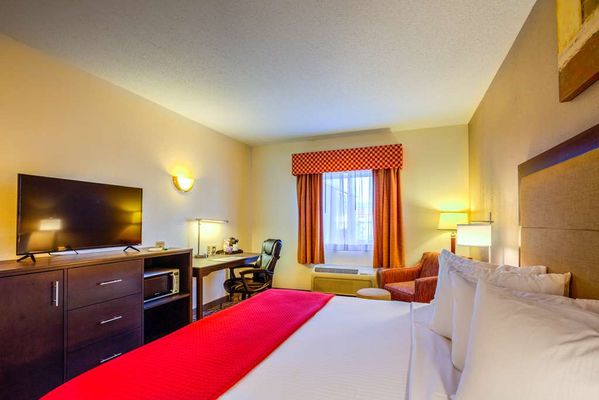 Best Western Nittany Inn Milroy by null