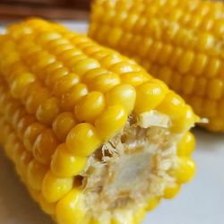 Texas Ribs and BBQ - Corn on the cob
