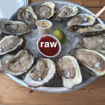 Half Shell Raw Bar - Raw Gulf Oysters - Seafood Near Me - Key West, Florida