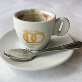Caldeiras Restaurant - Espresso - Portuguese Near Me - Fall River, Massachusetts