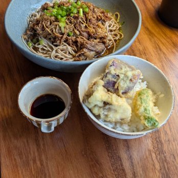 Kaimuki Shokudo - Niku Soba with Veggie Tempura Don - Japanese Near Me - Honolulu, Hawaii Kaimuki Shokudo - Niku Soba with Veggie Tempura Don - Japanese Near Me - Honolulu, Hawaii