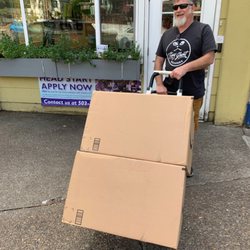 Neighborhood House Food Pantry
