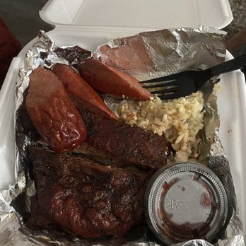 Kaylo's BBQ - 2 way plate ribs n link w/ scoop of rice and potato salad - Barbeque Near Me - Sacramento, California Kaylo's BBQ - 2 way plate ribs n link w/ scoop of rice and potato salad - Barbeque Near Me - Sacramento, California