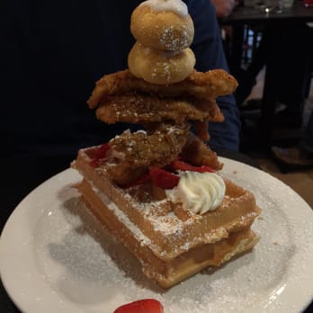 Maple Leaf Diner - Chicken and waffles with fresh strawberries and cream. Tasty. - American Near Me - Dallas, Texas Maple Leaf Diner - Chicken and waffles with fresh strawberries and cream. Tasty. - American Near Me - Dallas, Texas