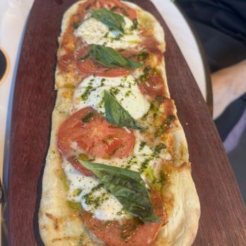 El Balcon Rooftop - Margarita pizza - Lounges Near Me - Ontario, California