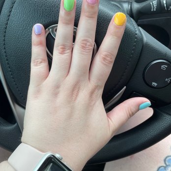 Modern Nails Lounge Spa - Nails - Nail Salons Near Me - Austin, Texas