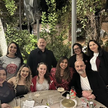Armond Aghakhani, DDS - Cosmetic Dentists Near Me - Simi Valley, California Armond Aghakhani, DDS - Cosmetic Dentists Near Me - Simi Valley, California