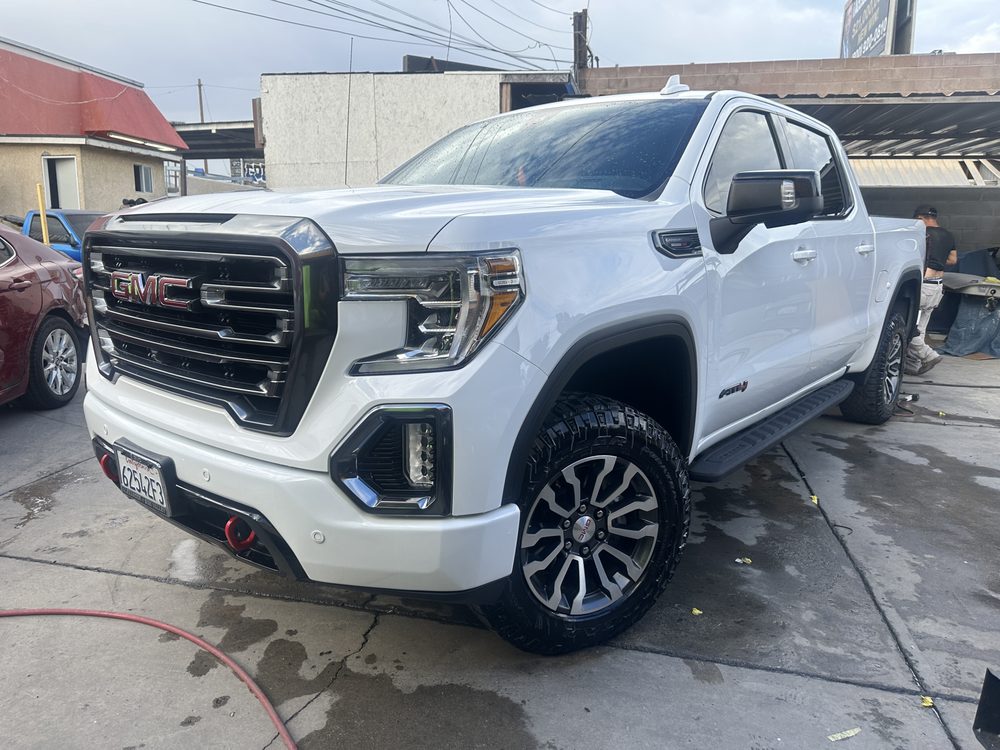 HENRY AUTO BODY Updated October 2024 Request a Quote 10759 San