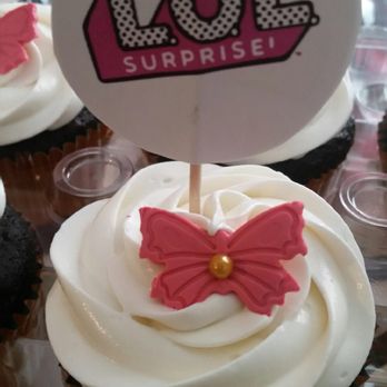 Mamis cupcakes - Cupcakes Near Me - Victorville, California Mamis cupcakes - Cupcakes Near Me - Victorville, California