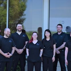 Evolve Chiropractic of Woodstock - Our team outside the new office